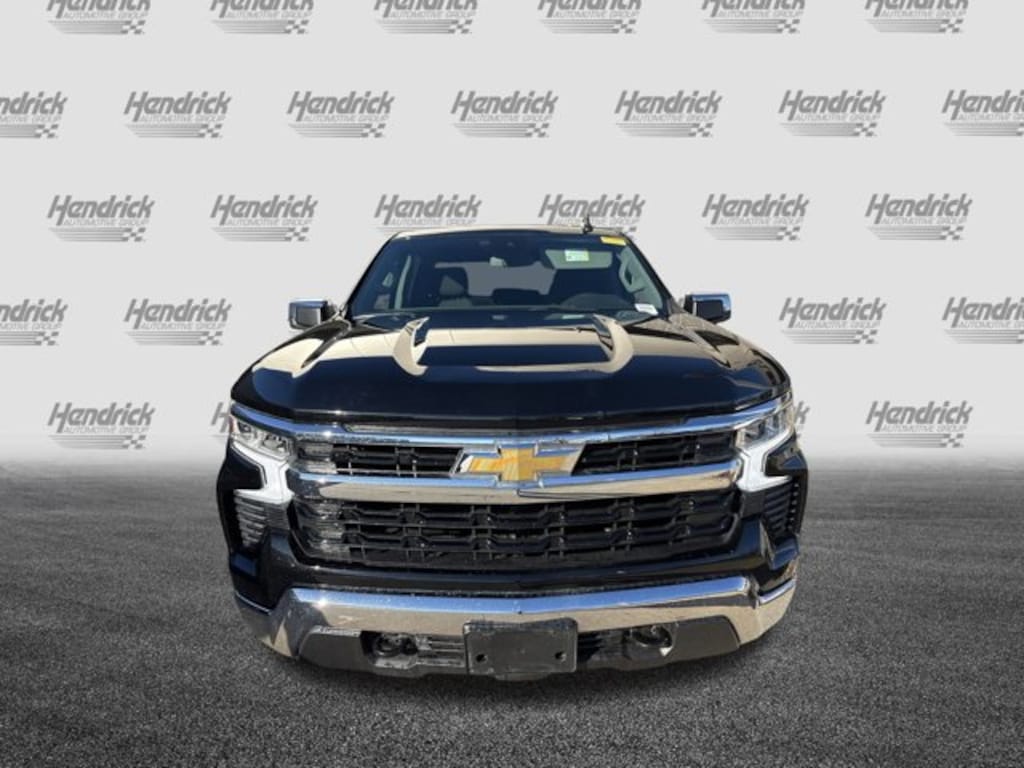 Used 2025 Chevrolet Silverado 1500 LT Truck Crew Cab
