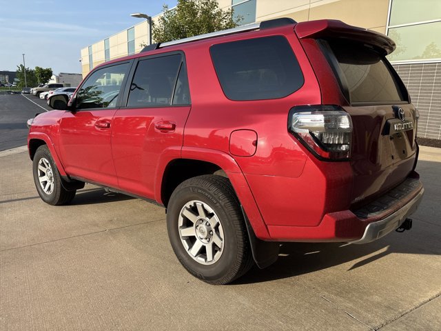 2015 Toyota 4Runner Trail Premium photo 3