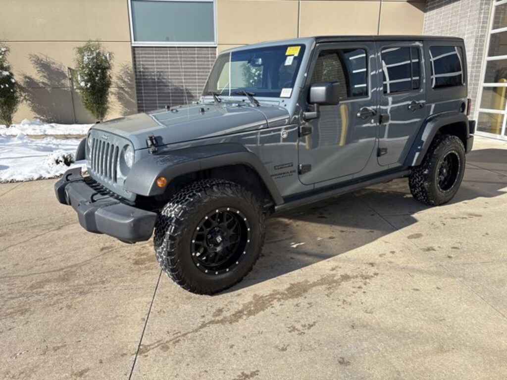 Used 2022 Jeep Wagoneer Series II Carbide SUV