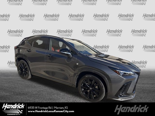 2022 Lexus NX 350's photo