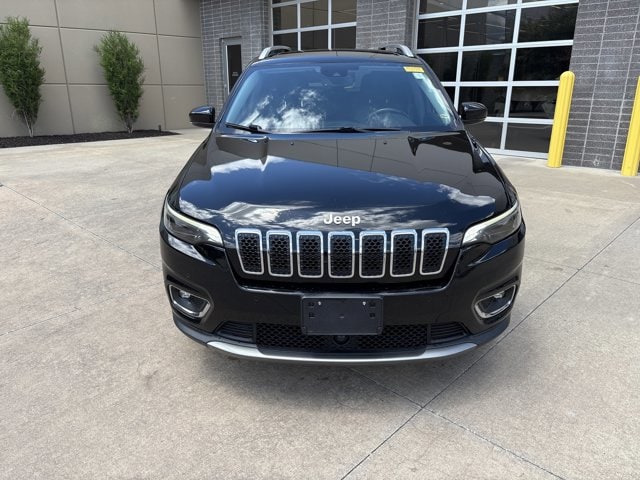 2019 Jeep Cherokee Limited photo 2