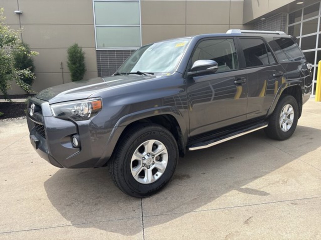 Used 2015 Toyota 4Runner SR5 SUV