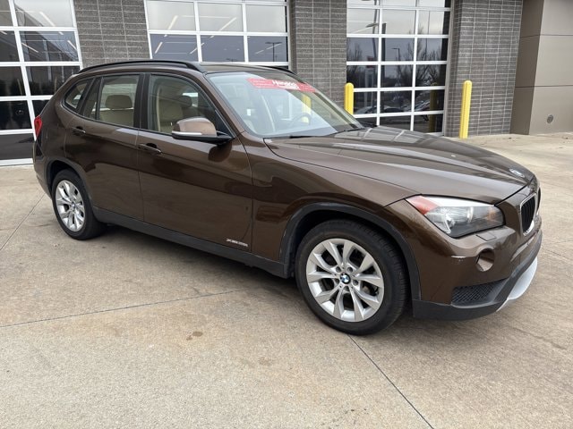 Used 2014 BMW X1 28i with VIN WBAVL1C50EVY21021 for sale in Kansas City