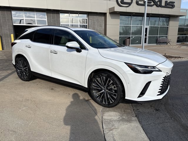 Used 2024 Lexus RX 350 with VIN 2T2BAMCA7RC060423 for sale in Kansas City