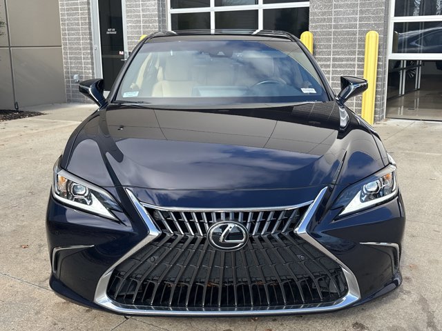 2025 Lexus ES 350 Premium photo 2