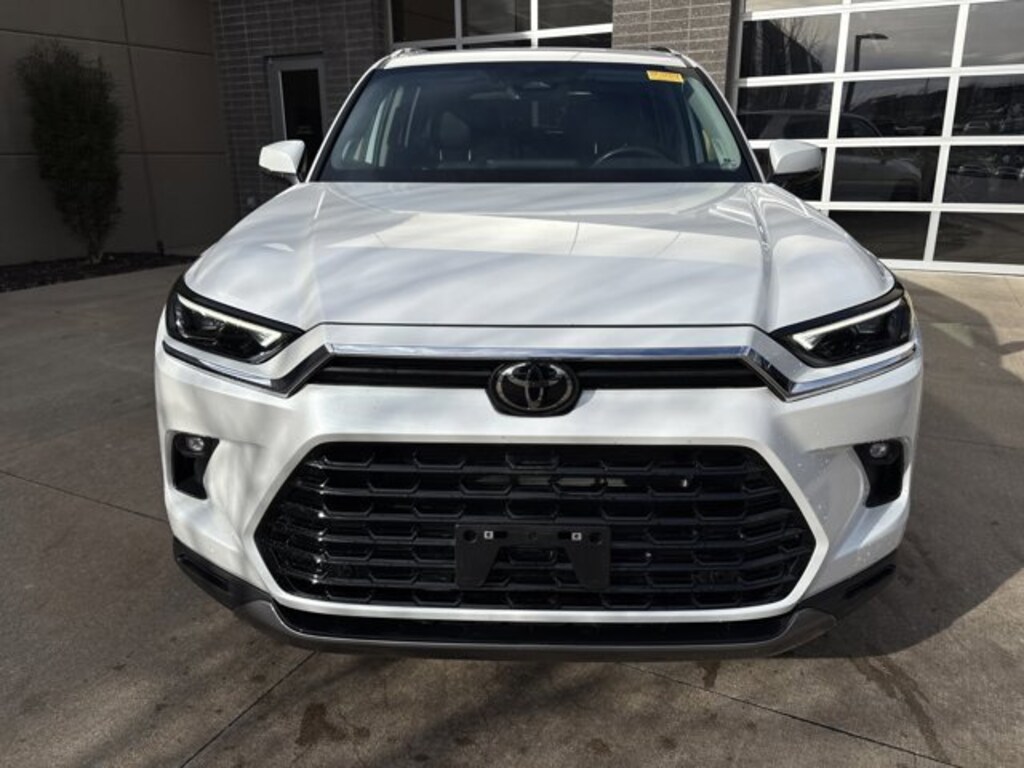 Used 2024 Toyota Grand Highlander Limited SUV
