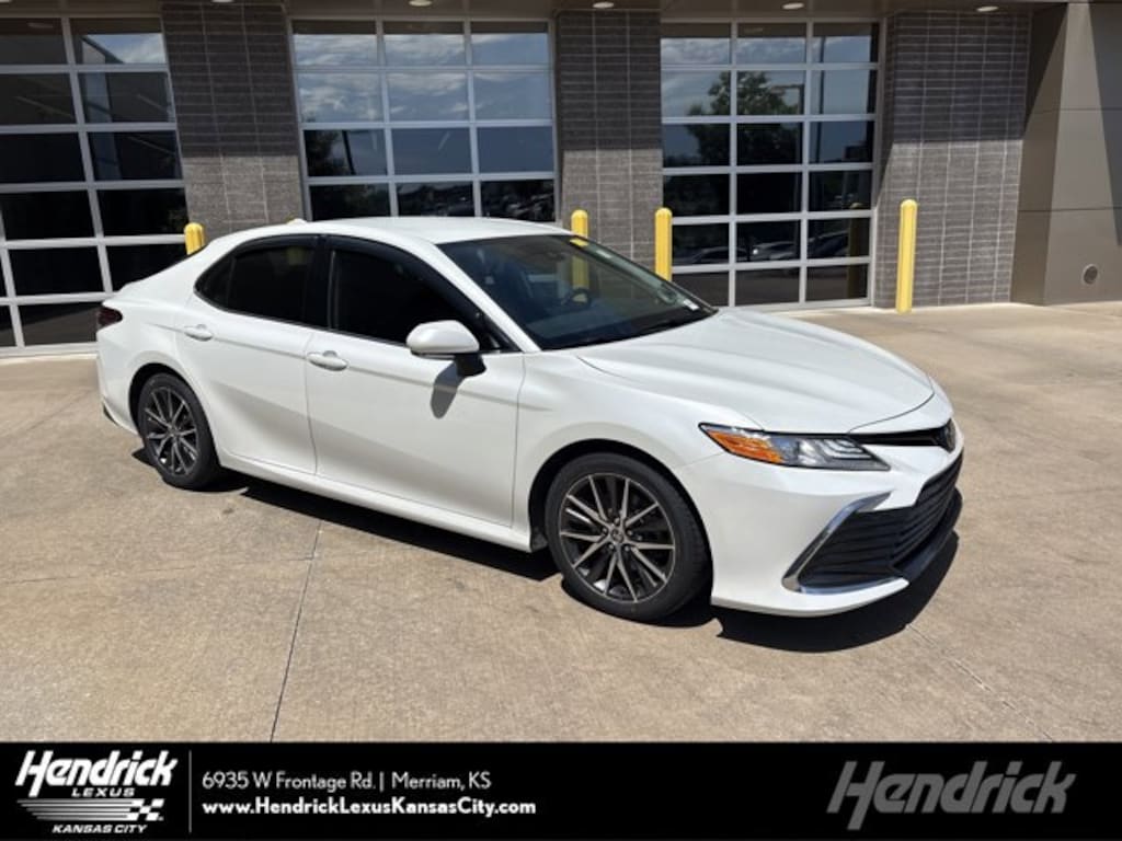 Used 2022 Toyota Camry XLE Sedan
