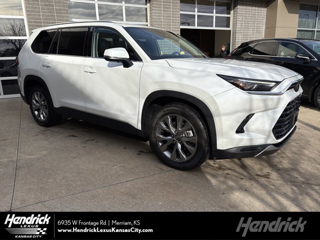 2024 Toyota Grand Highlander Limited's photo