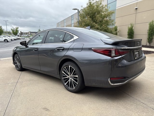 2023 LEXUS ES 250 AWD photo 6