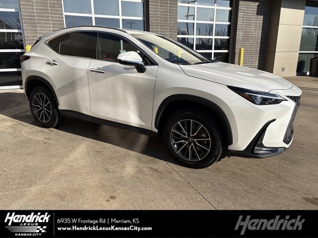 2023 Lexus NX Hybrid 350h's photo