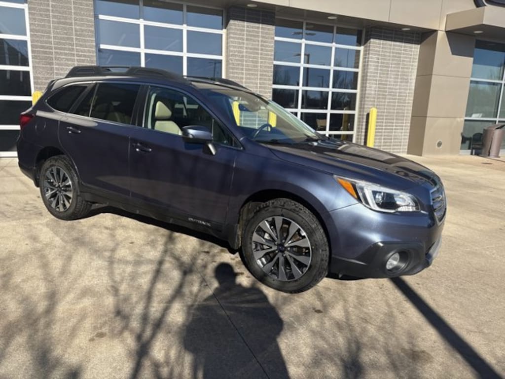 Used 2017 Subaru Outback Limited SUV
