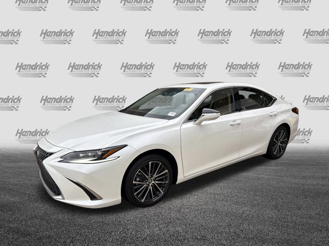2023 Lexus ES 300h Luxury photo 4