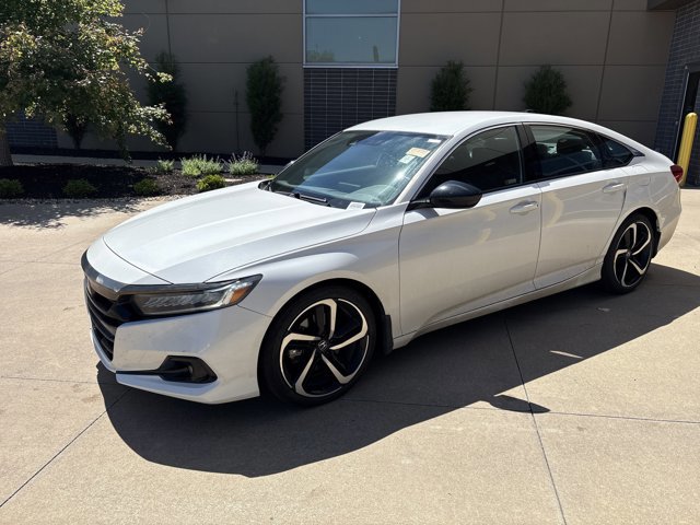 2022 Honda Accord Sedan Sport photo 3
