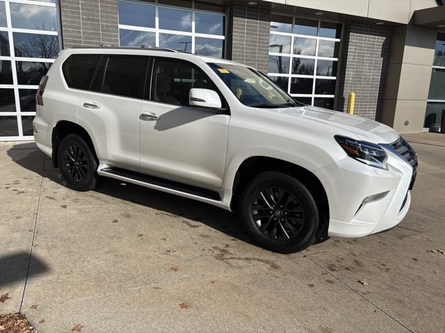 Used 2023 Lexus GX PREMIUM with VIN JTJAM7BX7P5355513 for sale in Kansas City