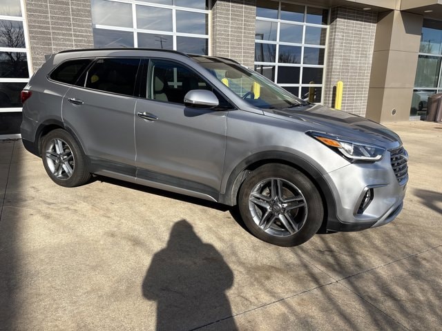 Used 2019 Hyundai Santa Fe Limited Ultimate with VIN KM8SRDHF3KU311489 for sale in Kansas City