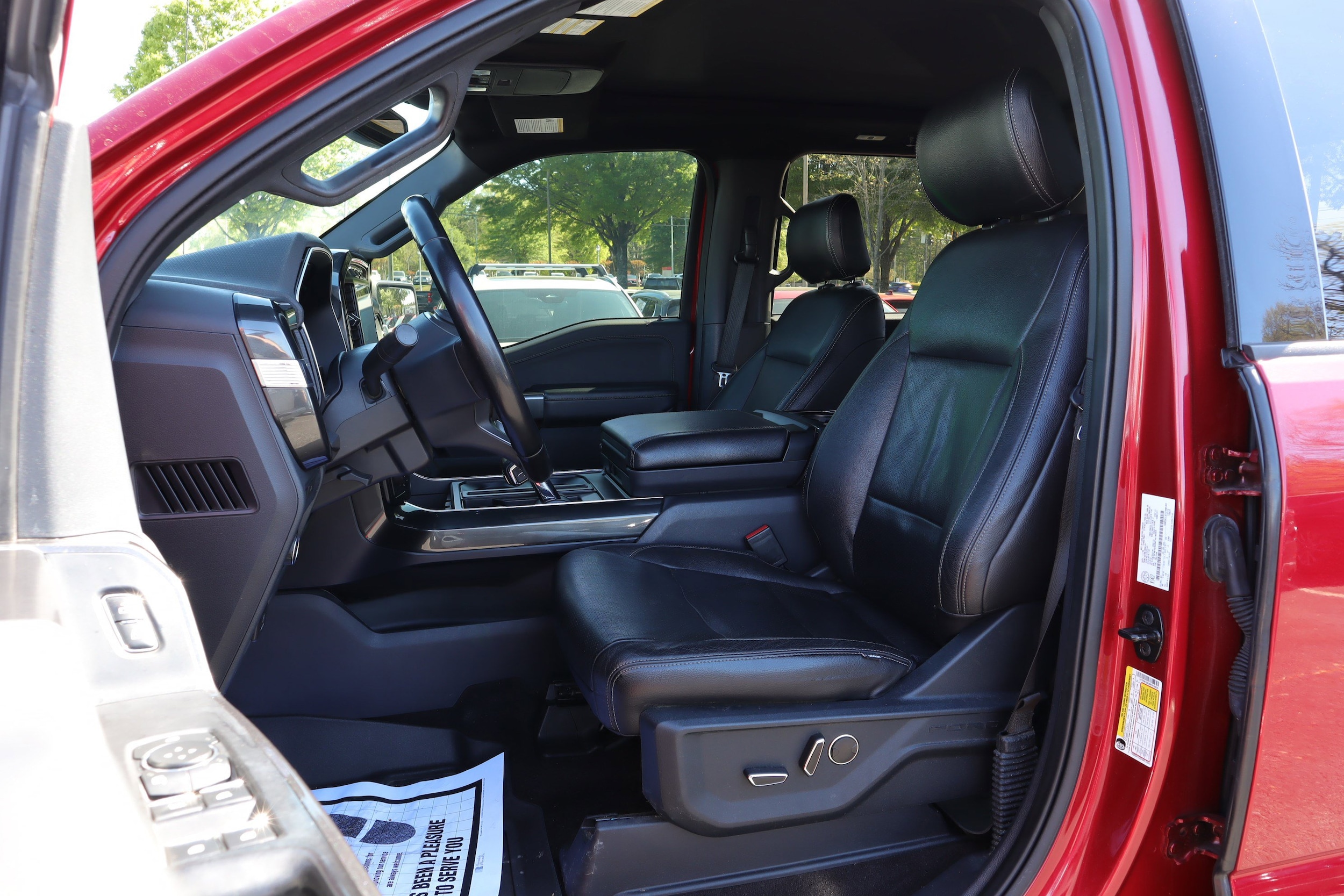 2021 Ford F-150 XLT photo 3