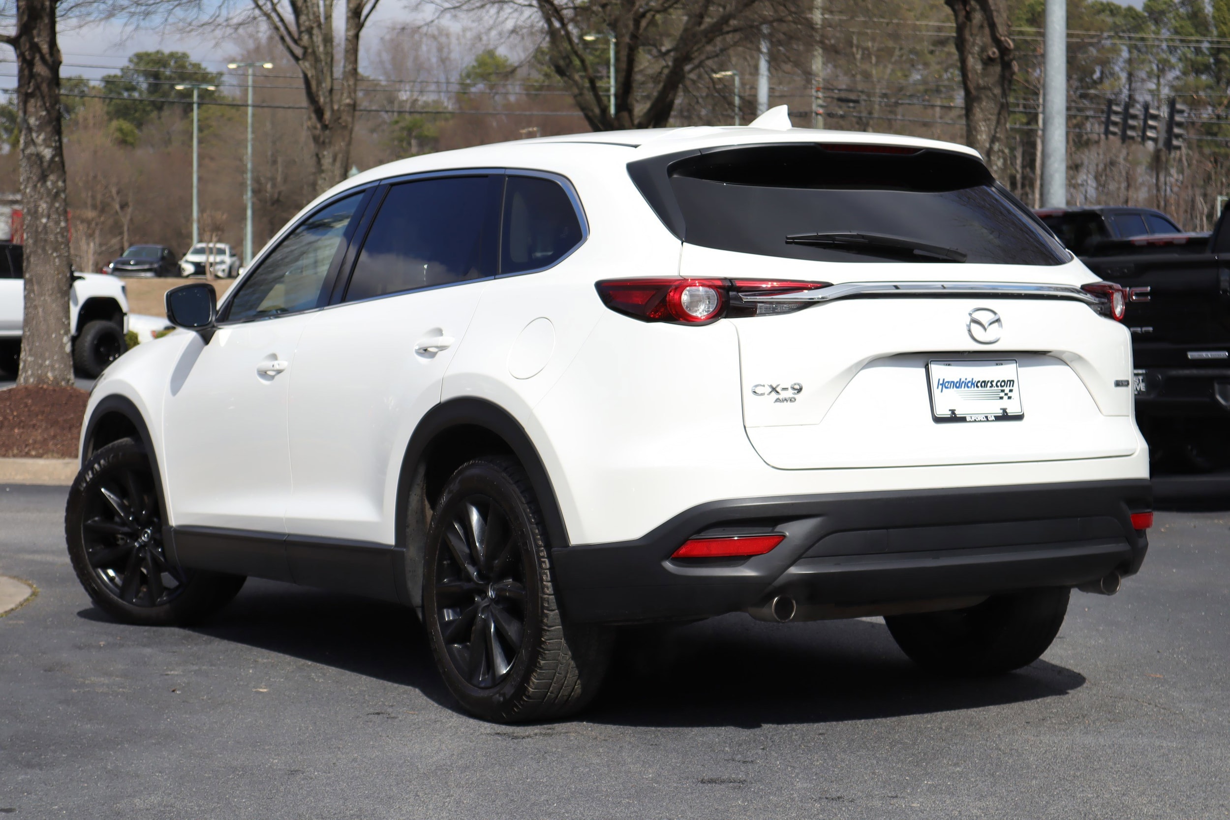 2023 Mazda CX-9 Touring Plus photo 2