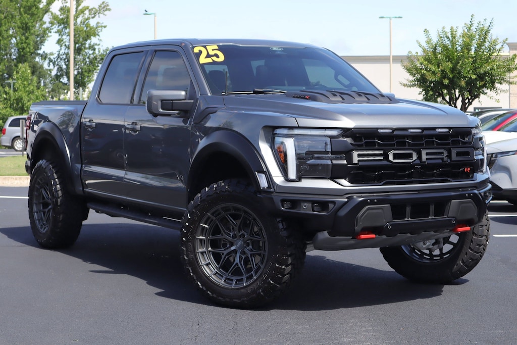 Used 2025 Ford F-150 Raptor Pickup