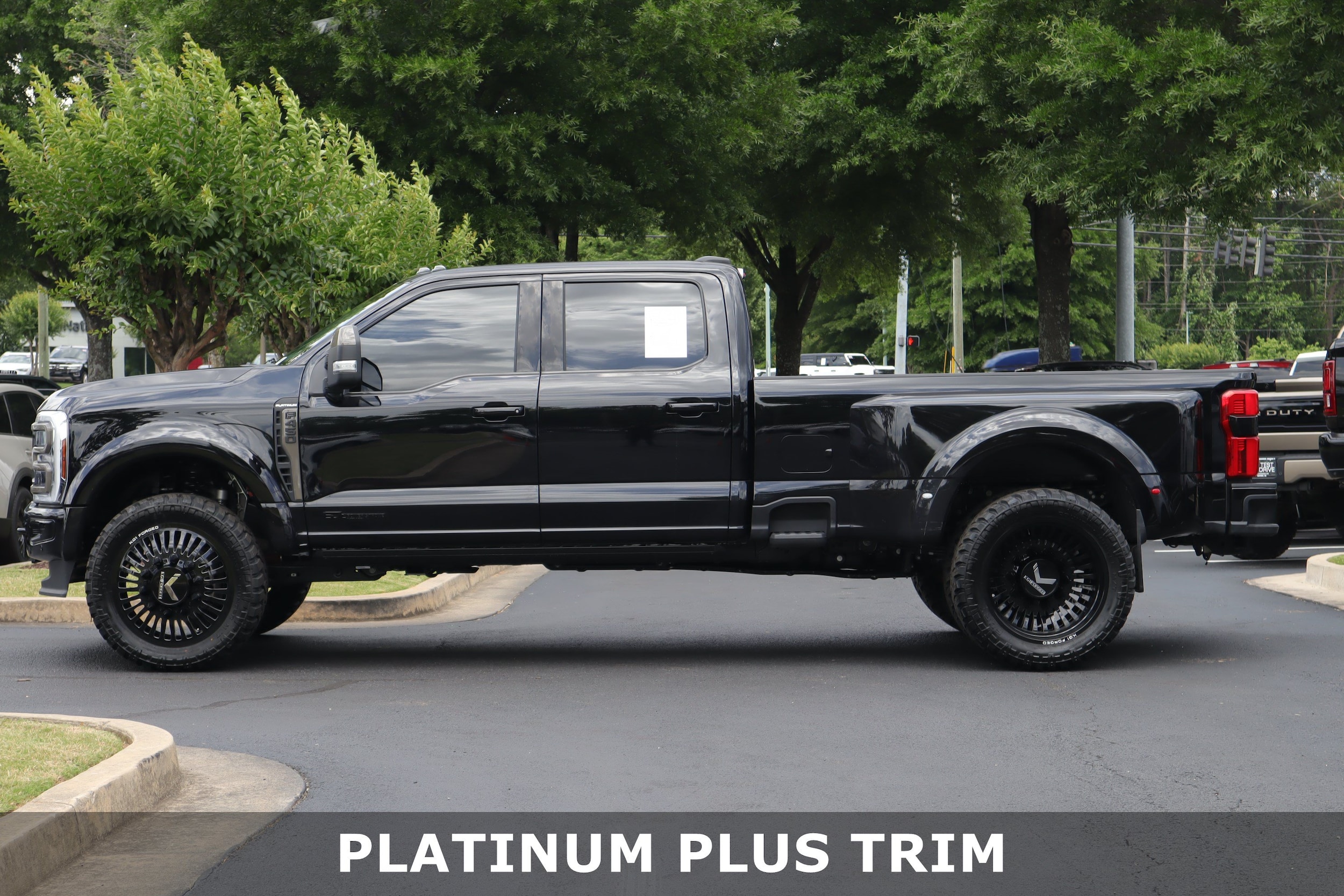 Ford Super Duty F-450 DRW Platinum