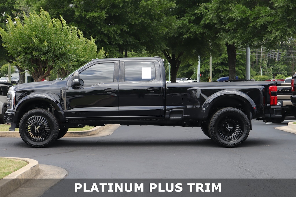 Used 2025 Ford Super Duty F-450 DRW Platinum Crew Cab Pickup