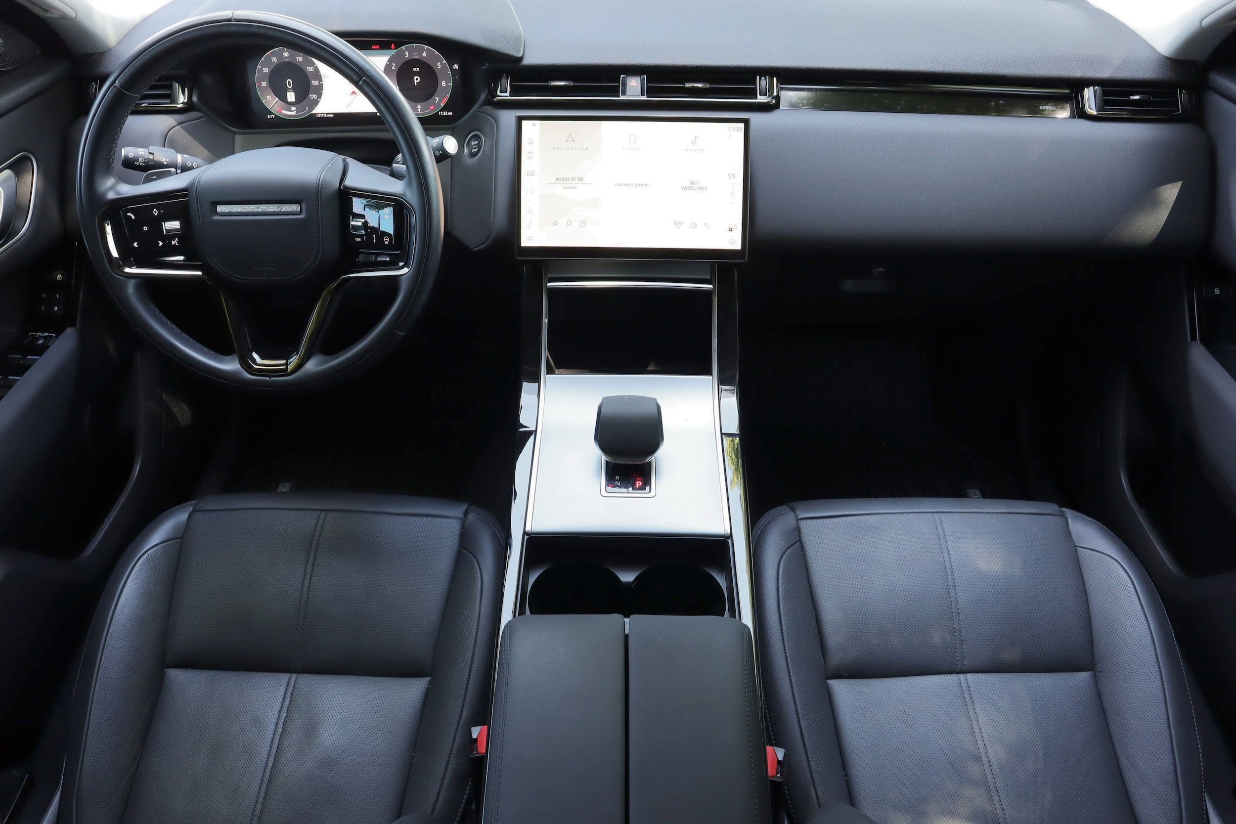 2024 Land Rover Range Rover Velar S photo 5