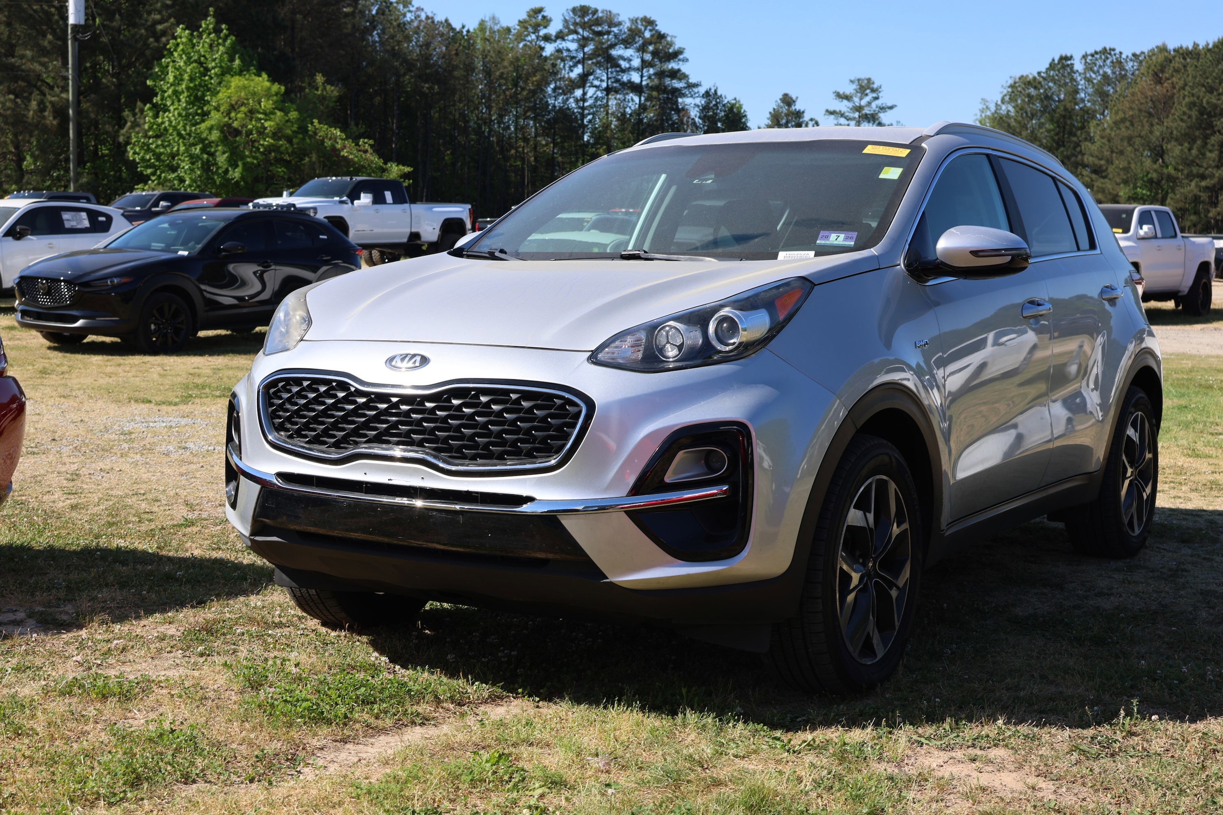 2020 Kia Sportage EX photo 2