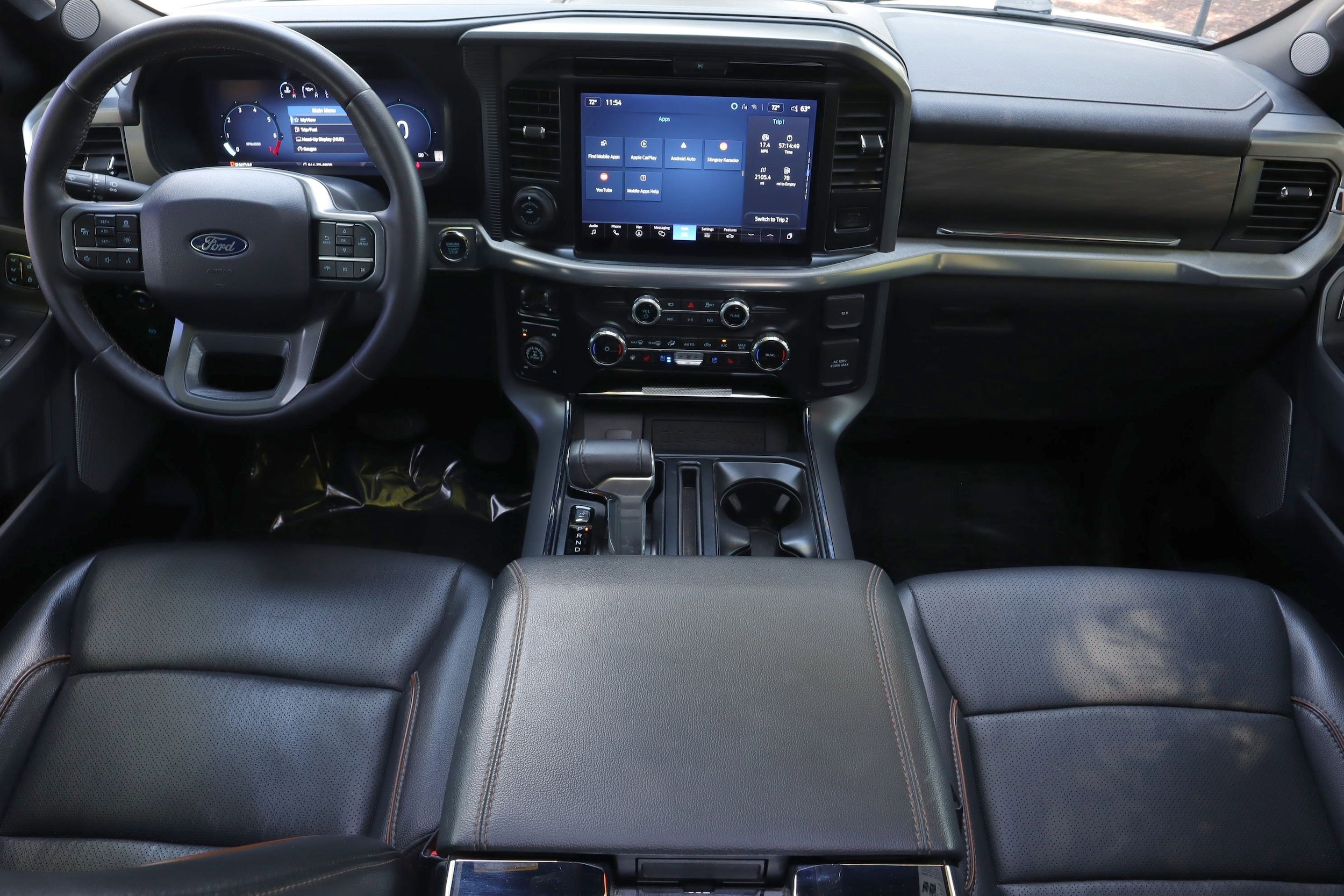 2025 Ford F-150 LARIAT photo 6