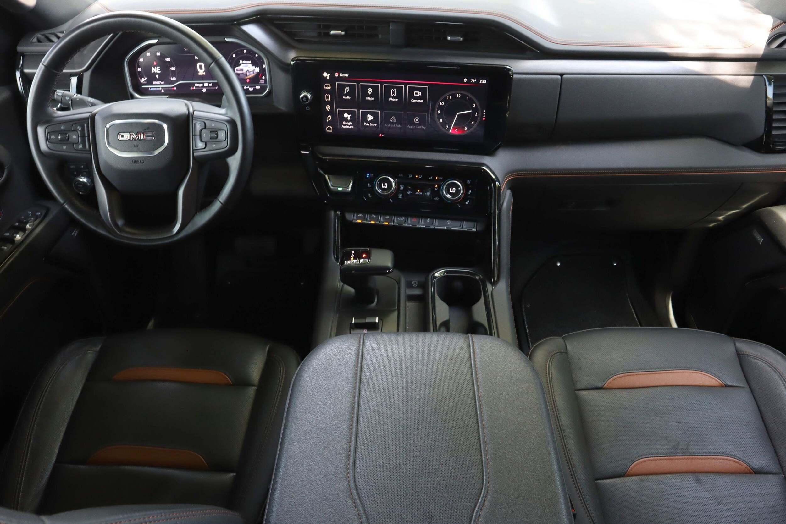 2024 GMC Sierra 1500 AT4 photo 3