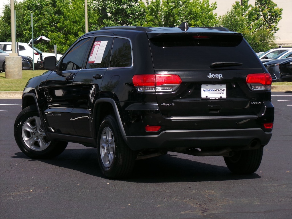 Used 2017 Jeep Grand Cherokee Laredo SUV