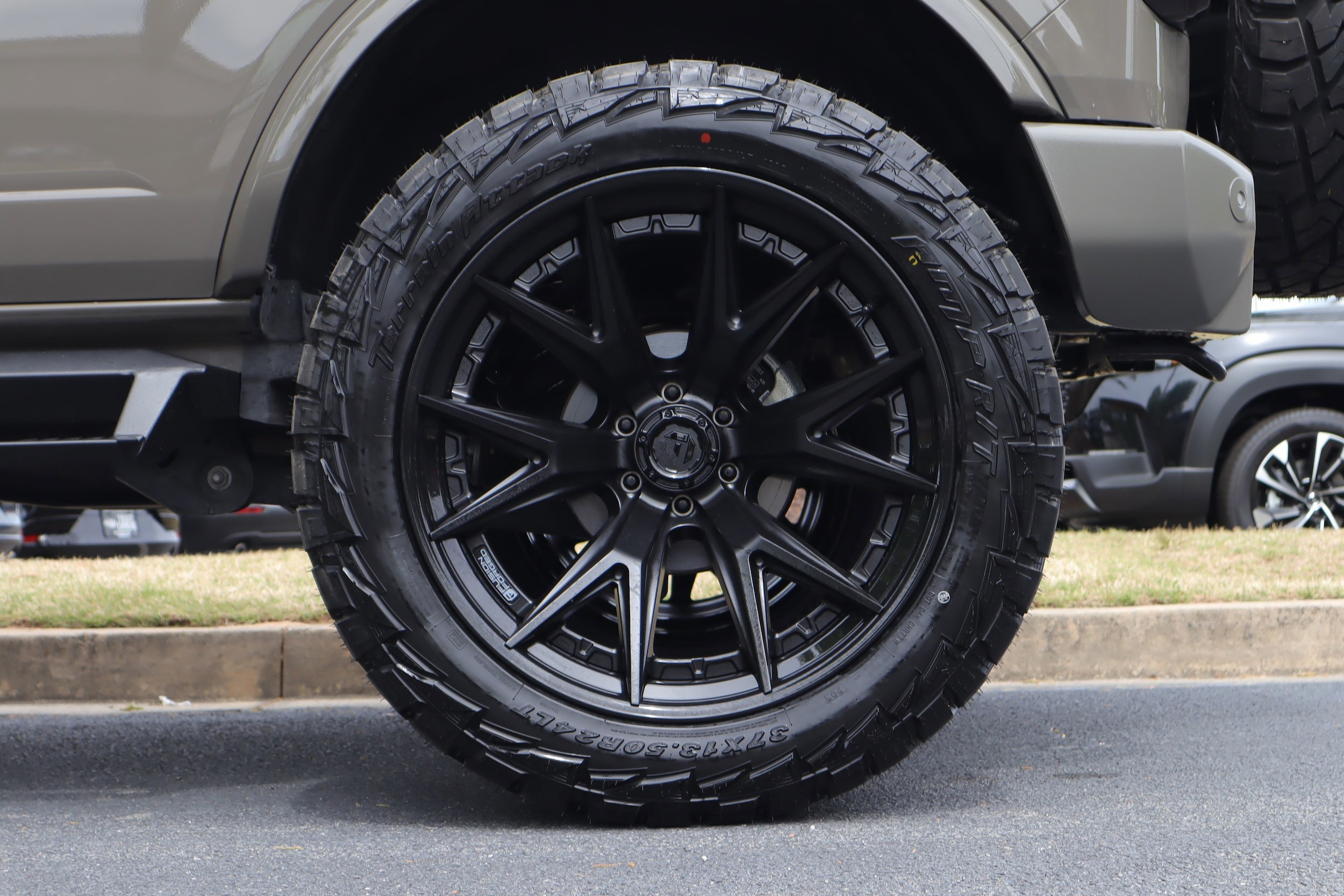 2025 Ford Bronco Outer Banks photo 5