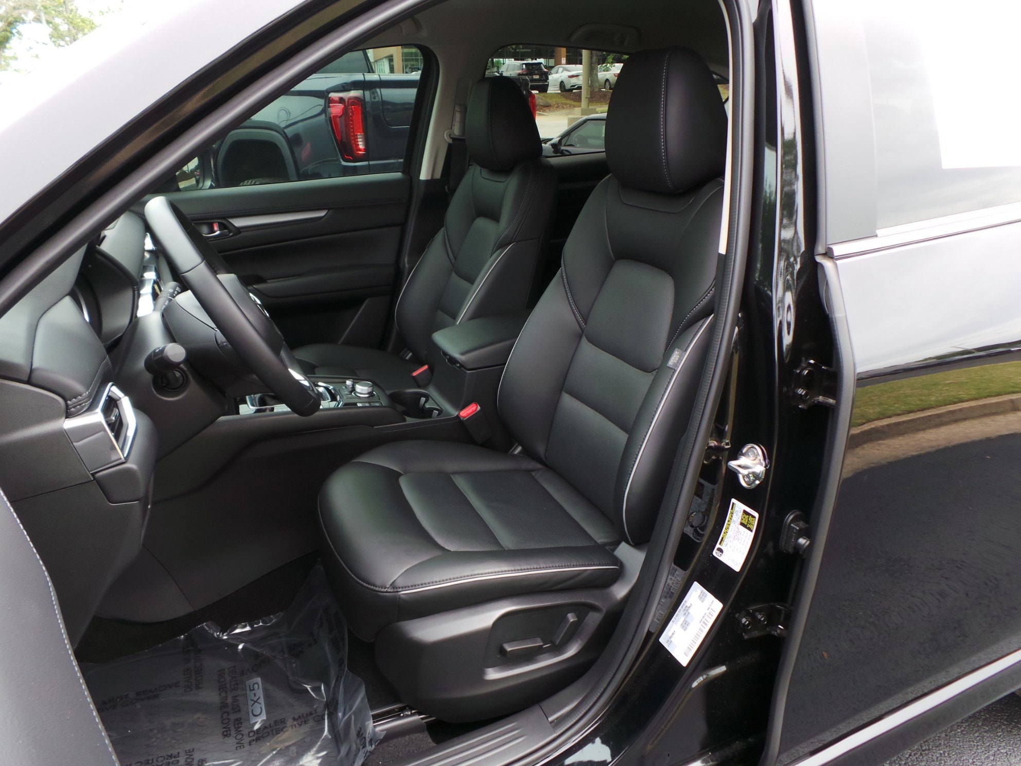 2025 Mazda CX-5 2.5 S Select Package photo 5