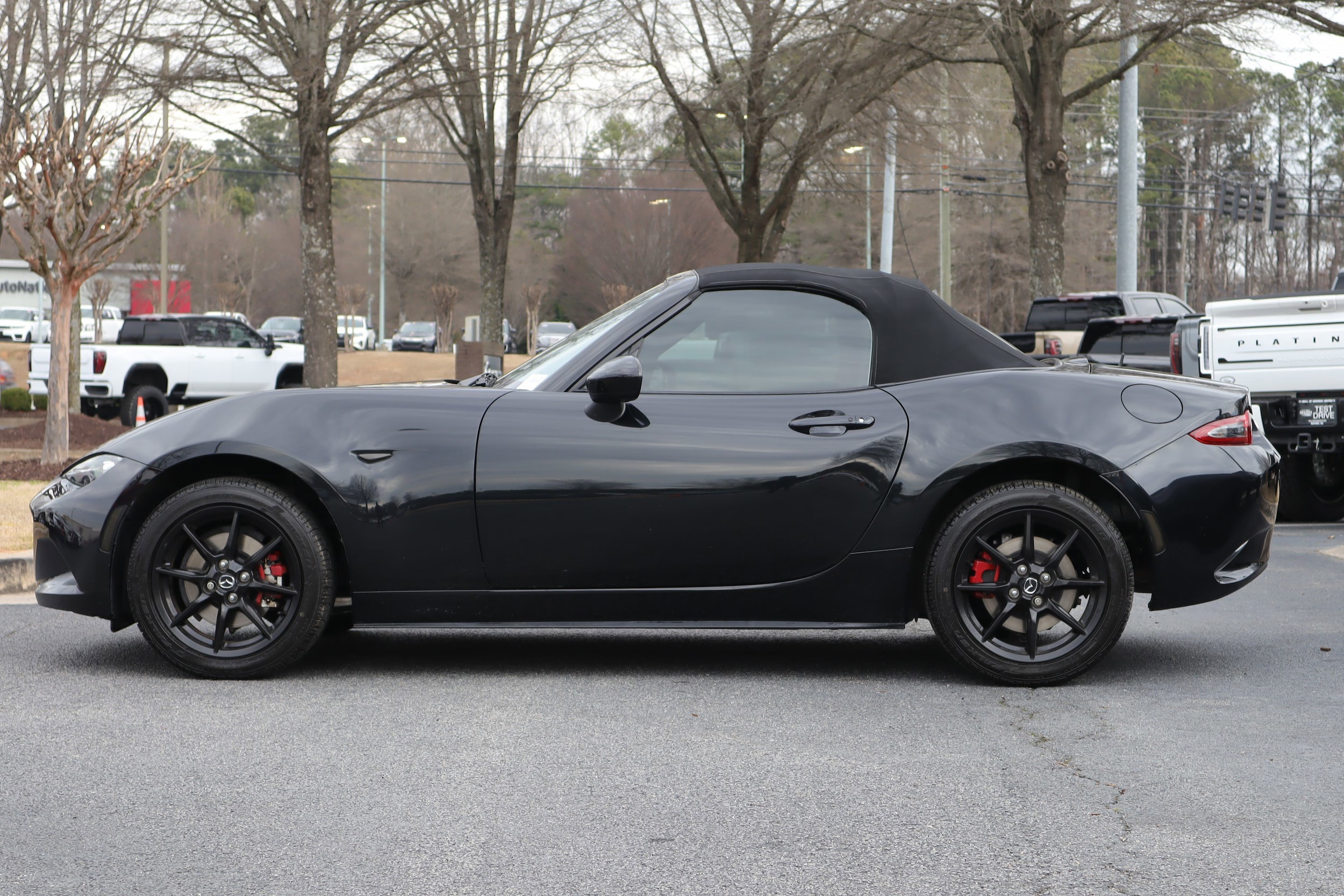 2023 Mazda MX-5 Miata Sport photo 4