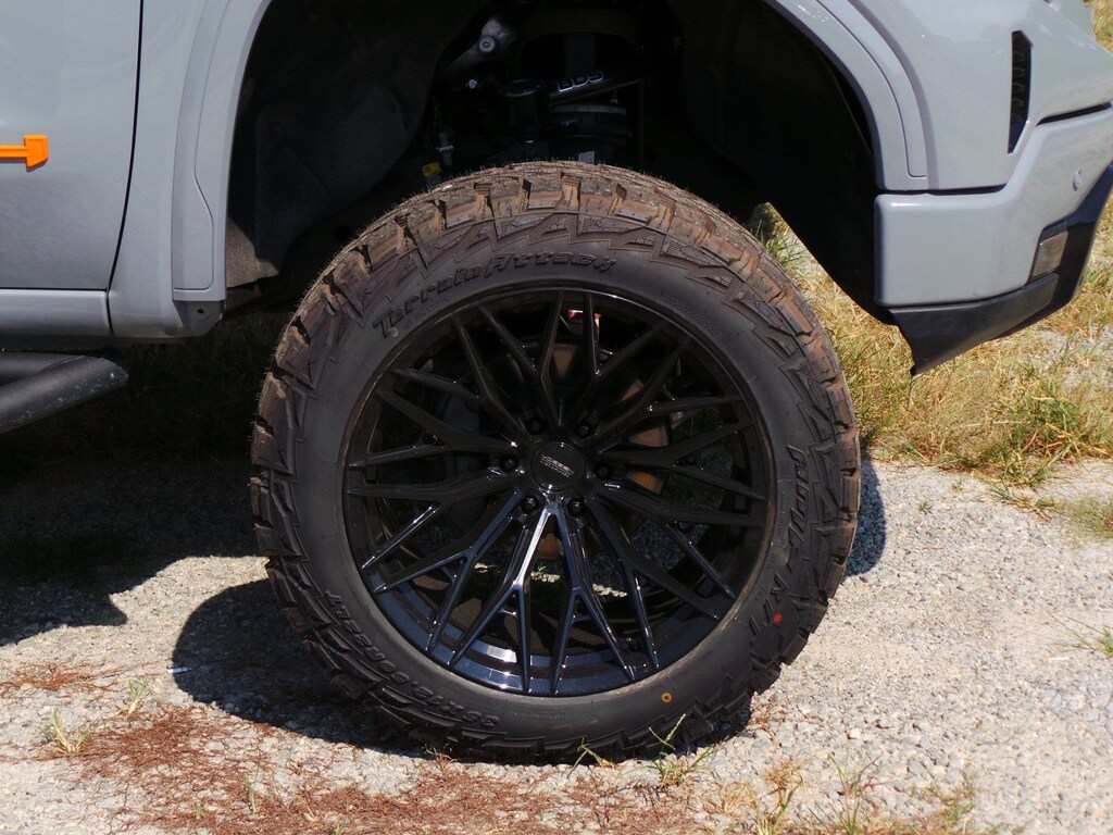 Used 2024 GMC Sierra 1500 AT4 Pickup