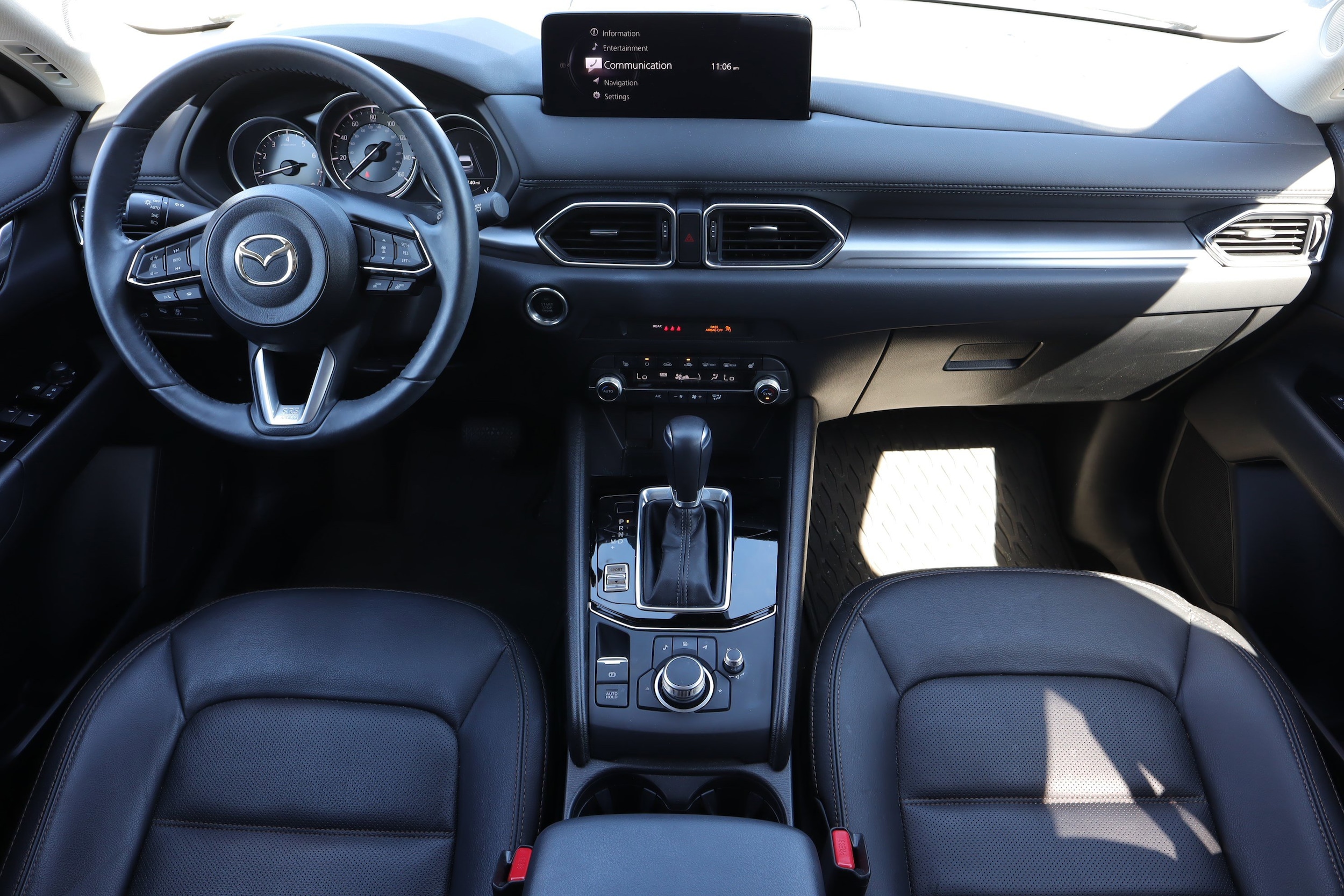 2023 Mazda CX-5 2.5 S Preferred Package photo 5
