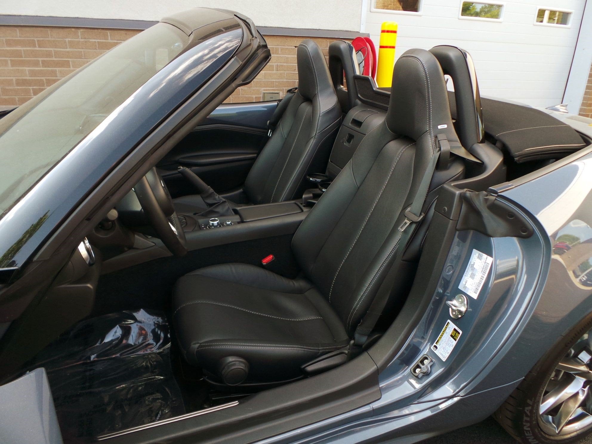 Mazda MX-5 Miata Grand Touring