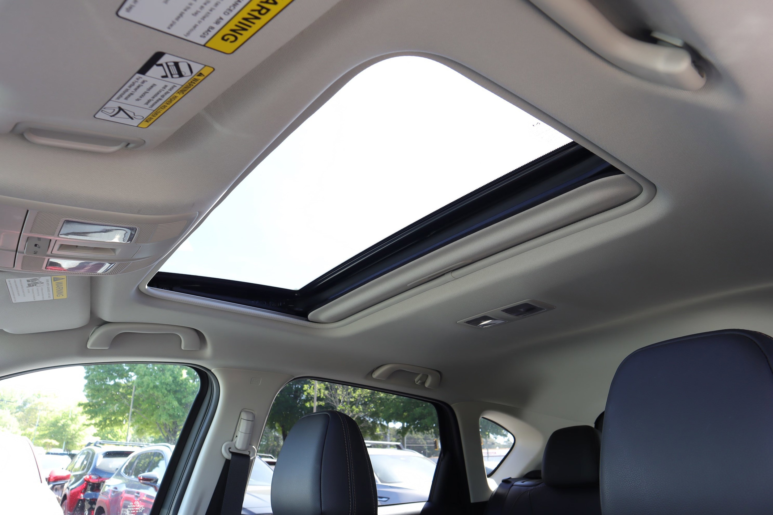 2023 Mazda CX-5 2.5 S Preferred Package photo 6