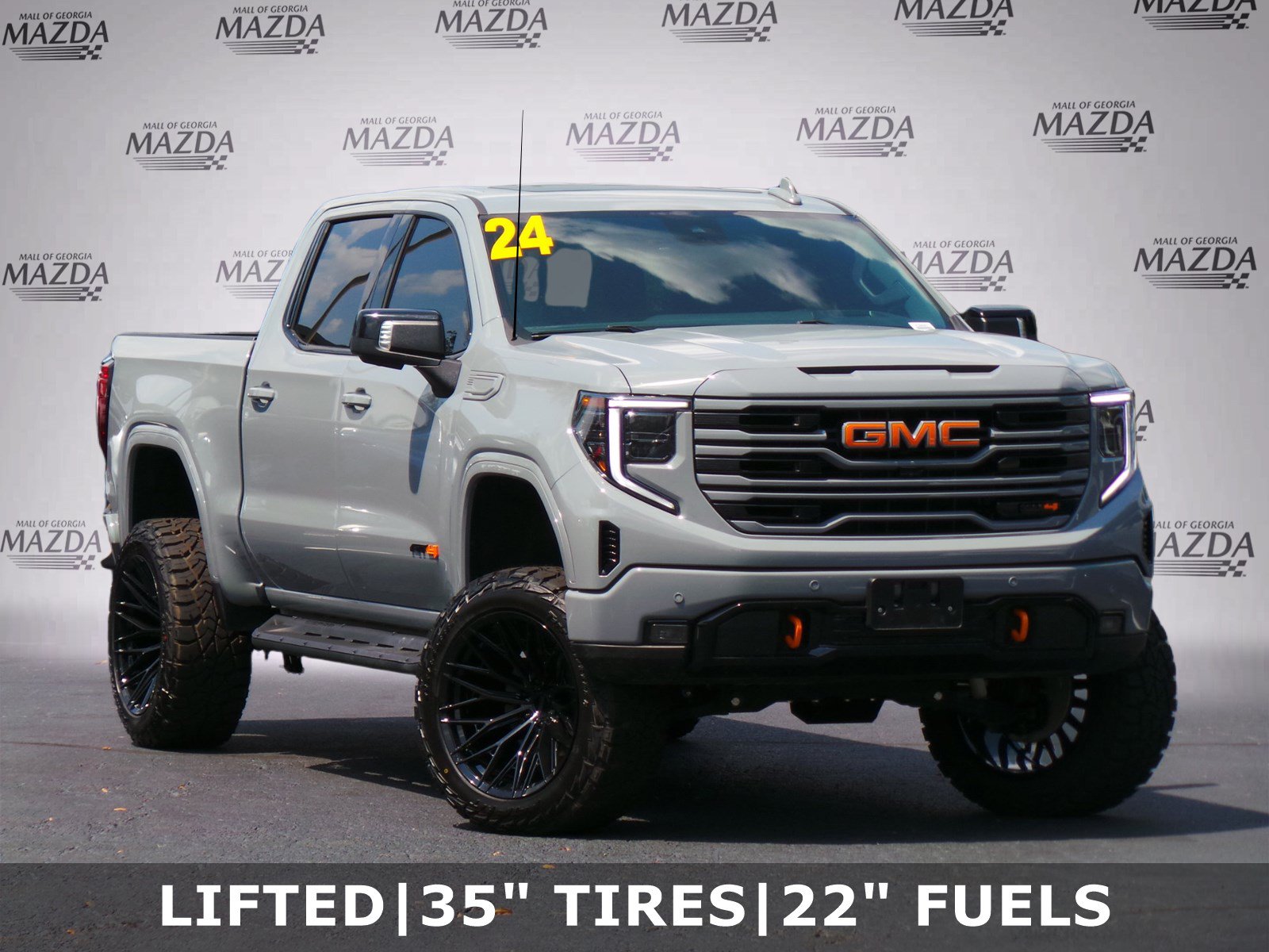 2024 GMC Sierra 1500 AT4