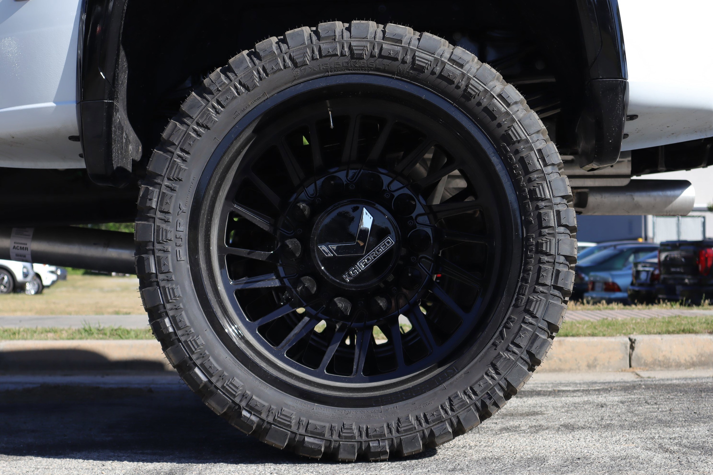 2026 GMC Sierra 3500HD Denali Ultimate photo 5