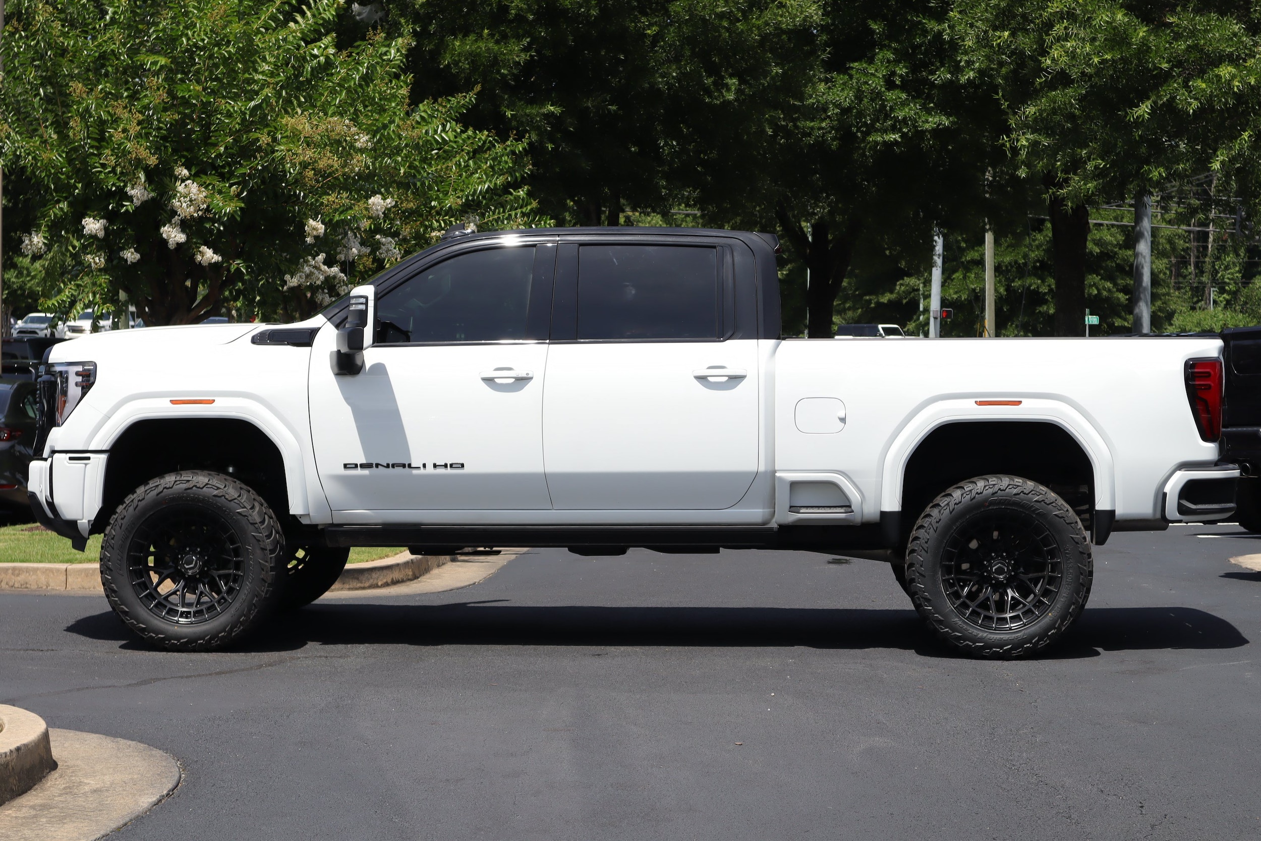 GMC Sierra 2500HD Denali Ultimate