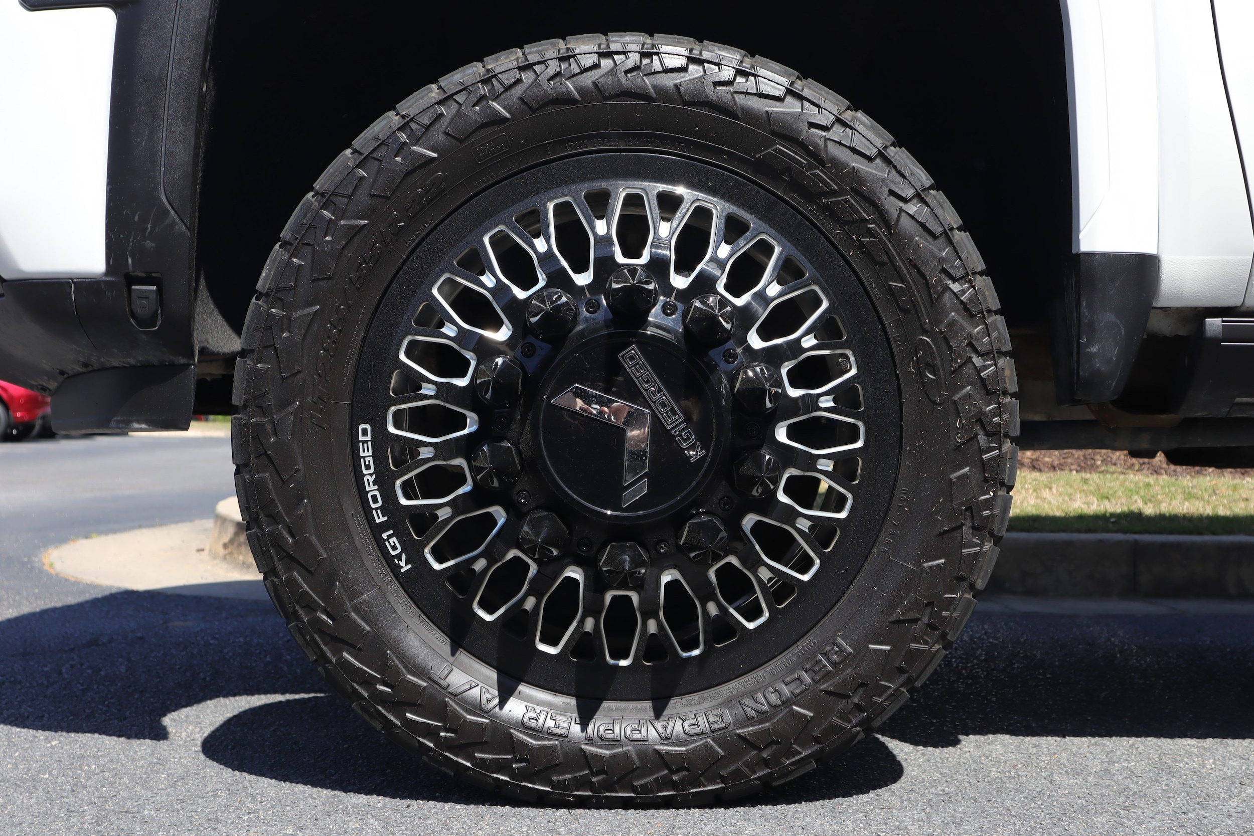 2024 GMC Sierra 3500HD Denali Ultimate photo 4