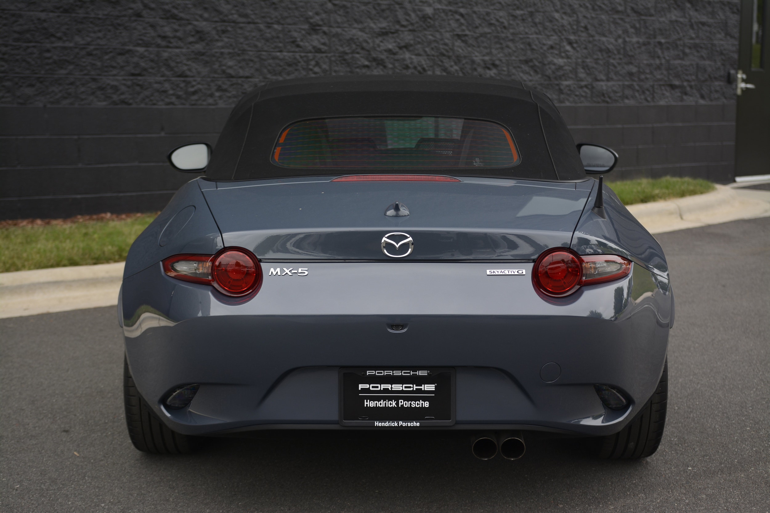 Mazda MX-5 Miata Grand Touring