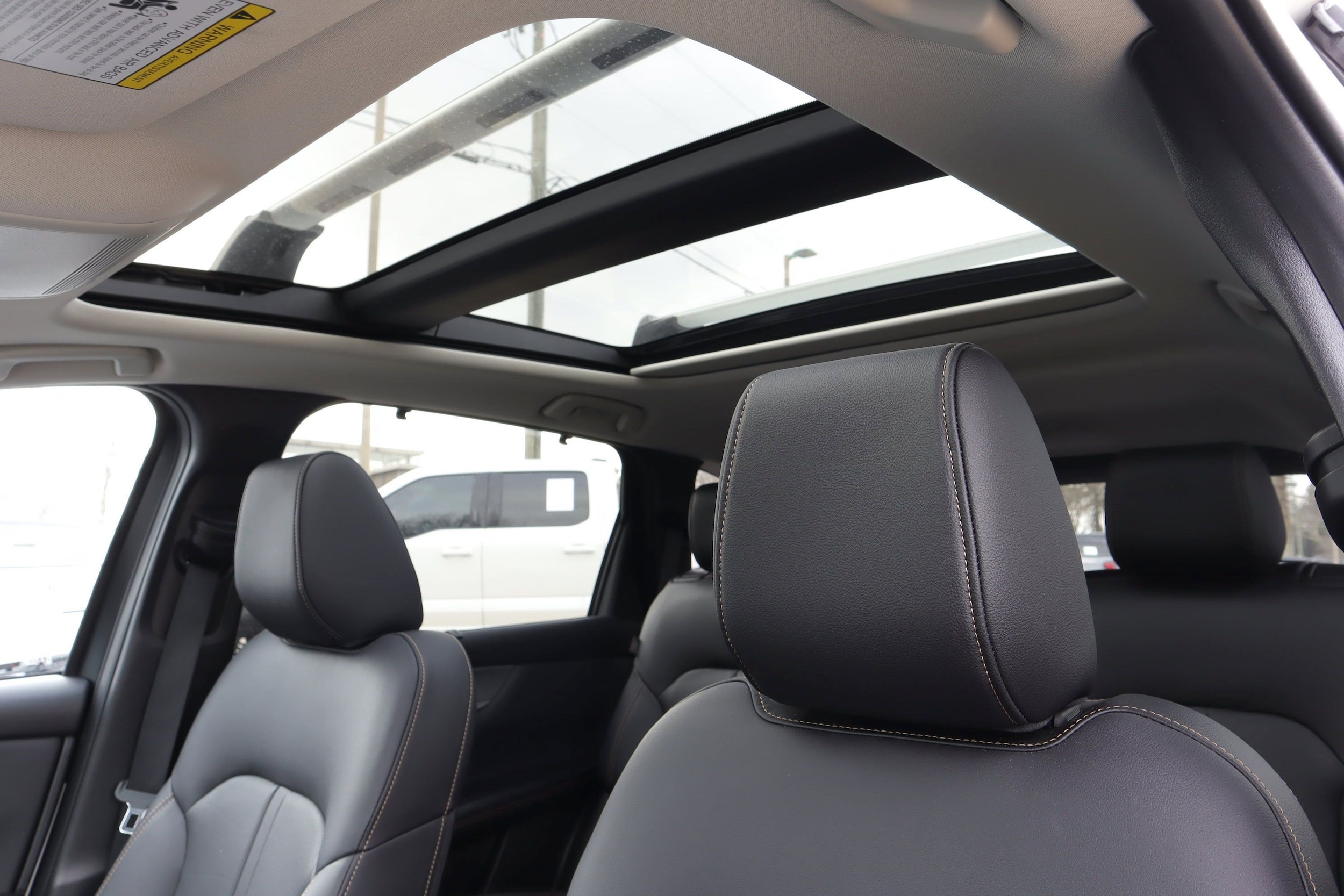 2025 Mazda CX-90 Phev Premium Sport photo 6