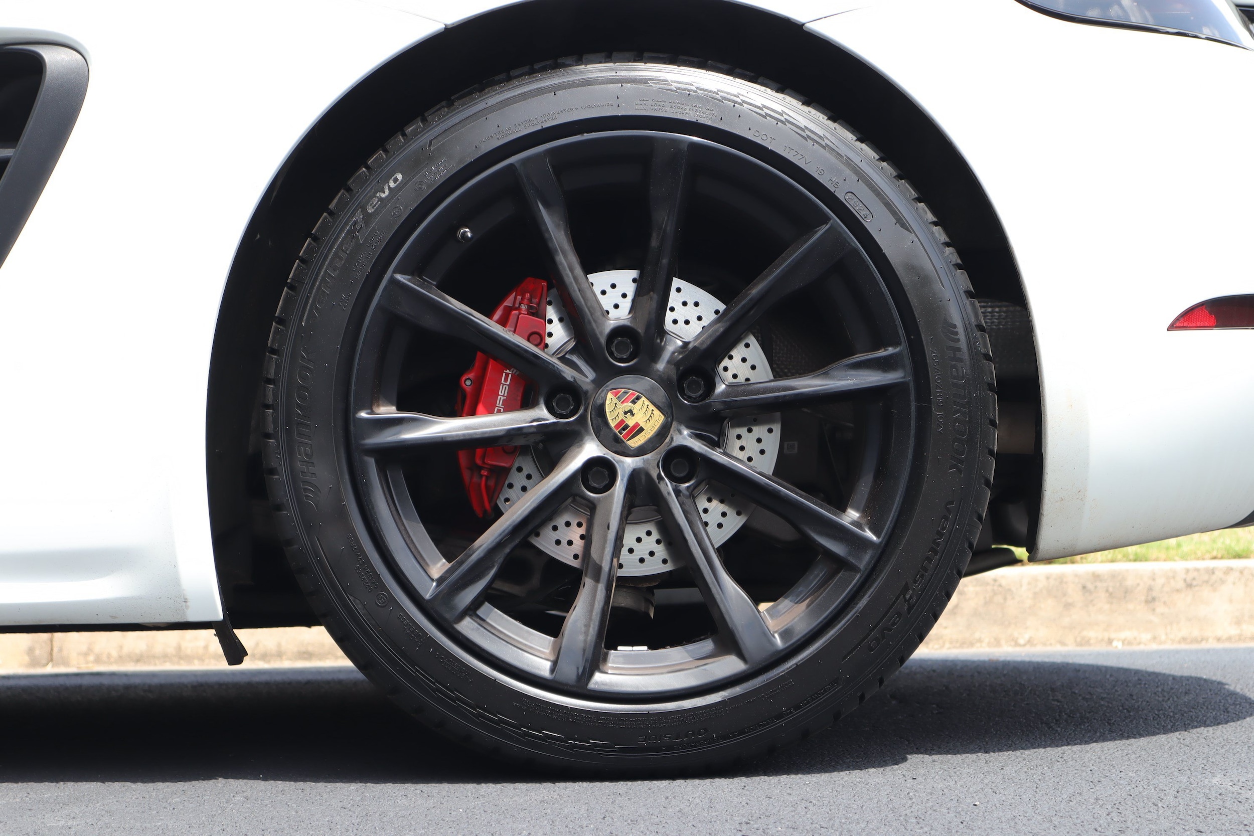 Porsche 718 Cayman