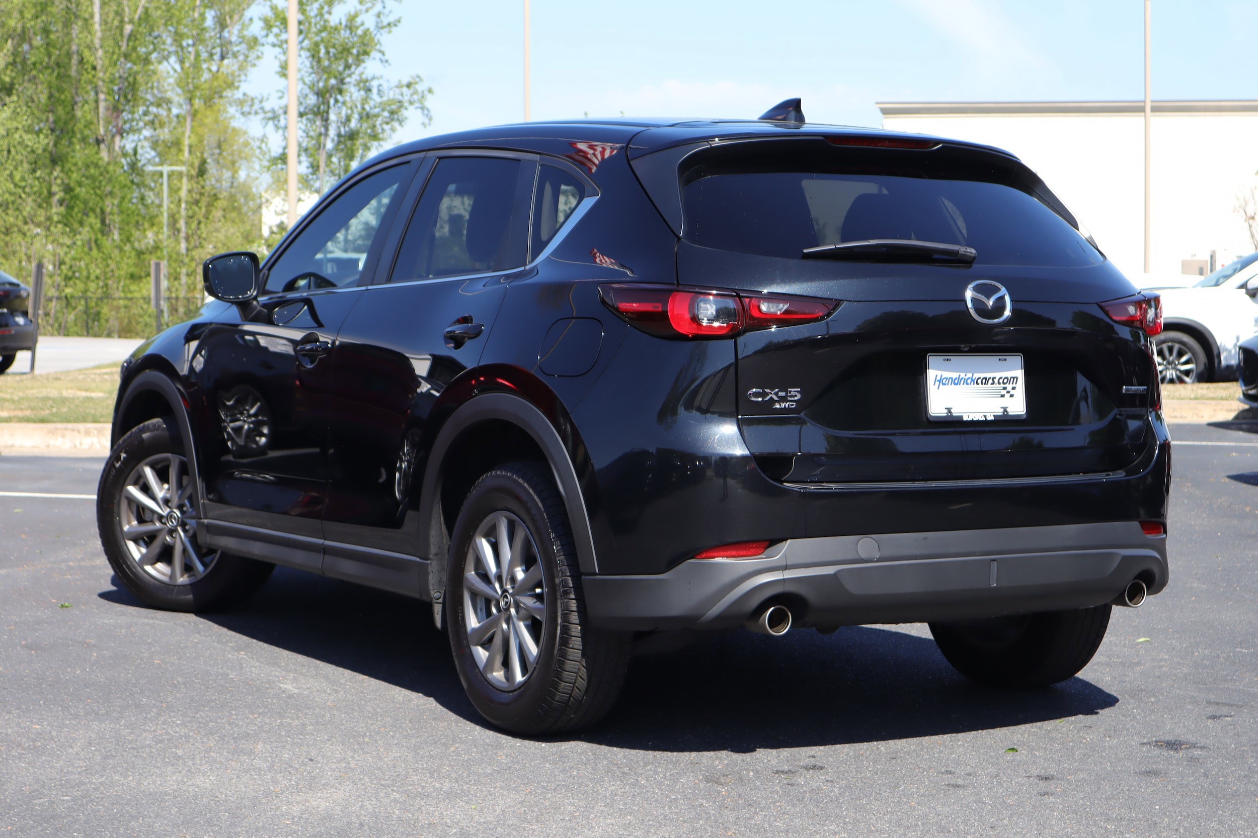 2022 Mazda CX-5 2.5 S Select Package photo 2