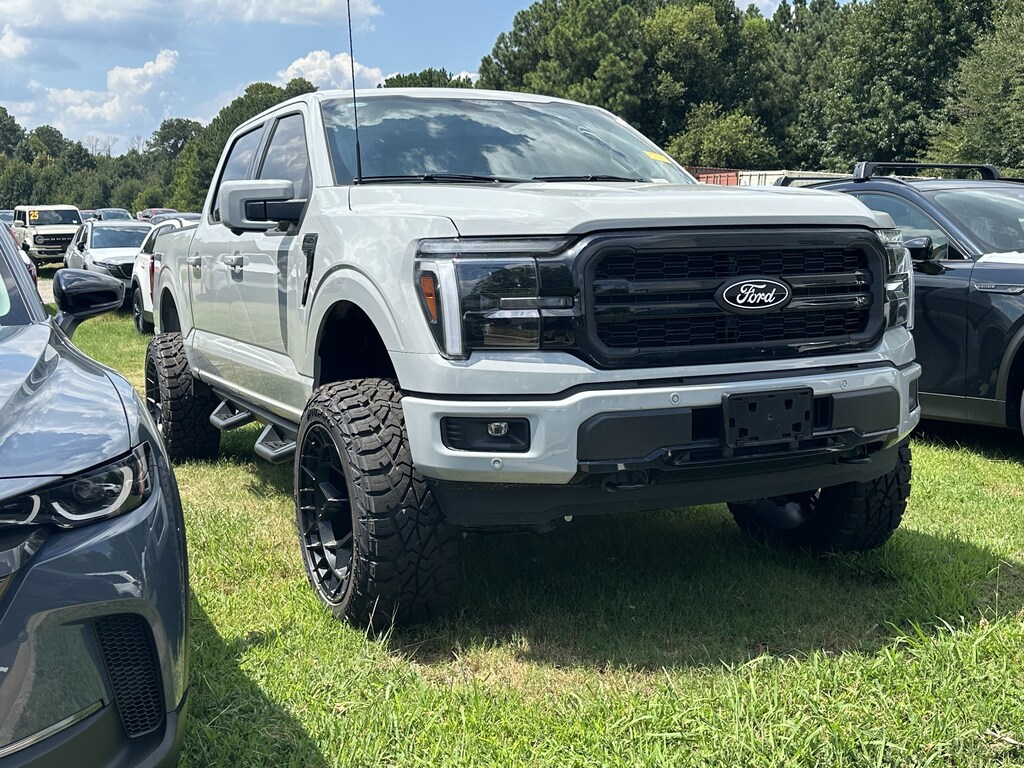 Used 2026 Ford F-150 LARIAT Crew Cab Pickup
