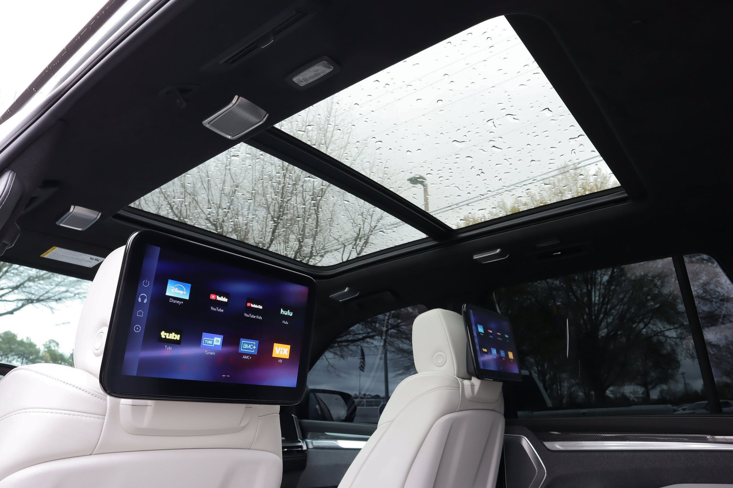 2025 CADILLAC Escalade AWD V-Series photo 6