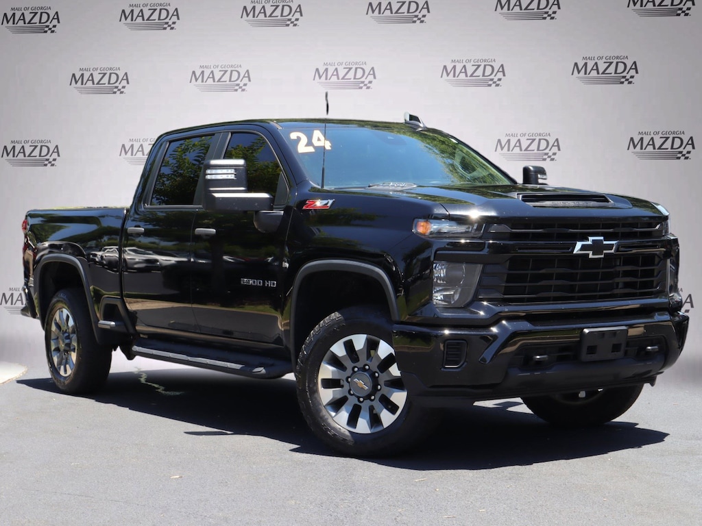 Used 2024 Chevrolet Silverado 2500HD Custom Pickup