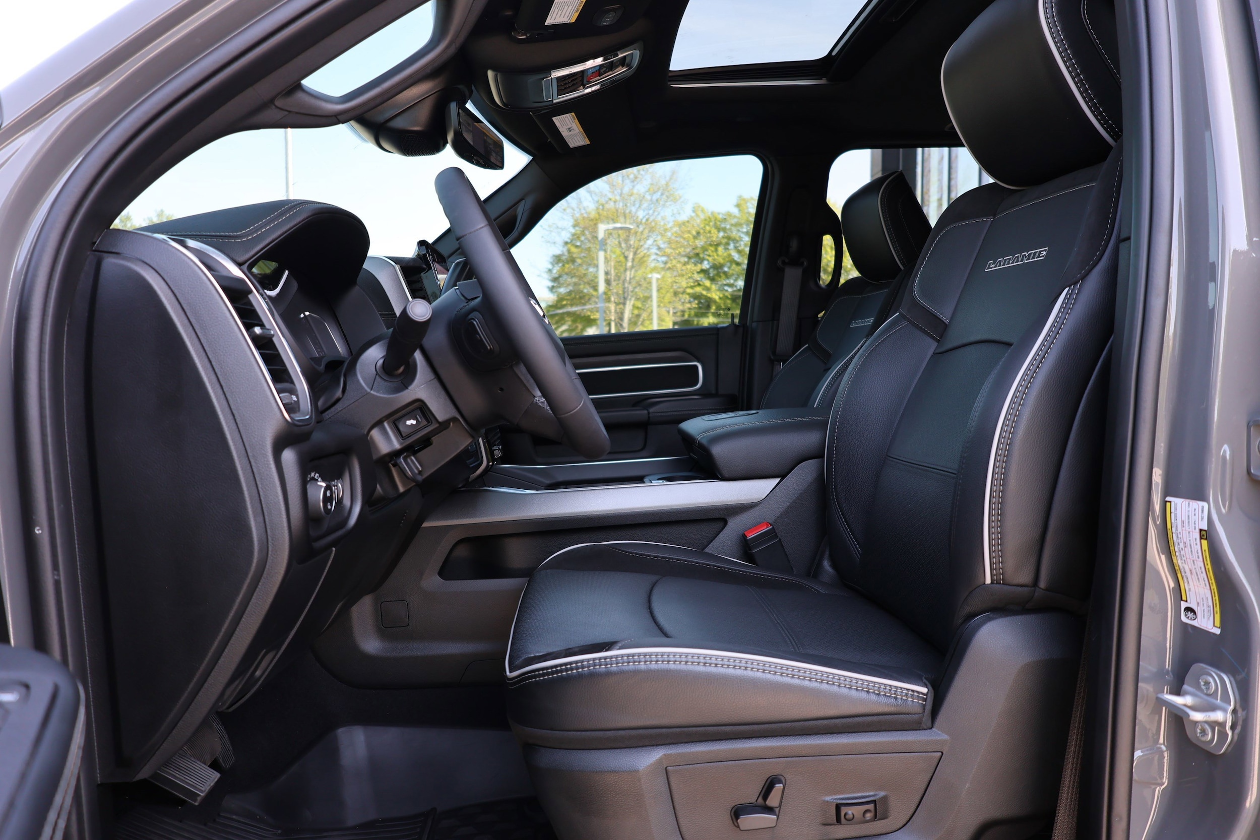 2026 Ram 3500 Laramie photo 6