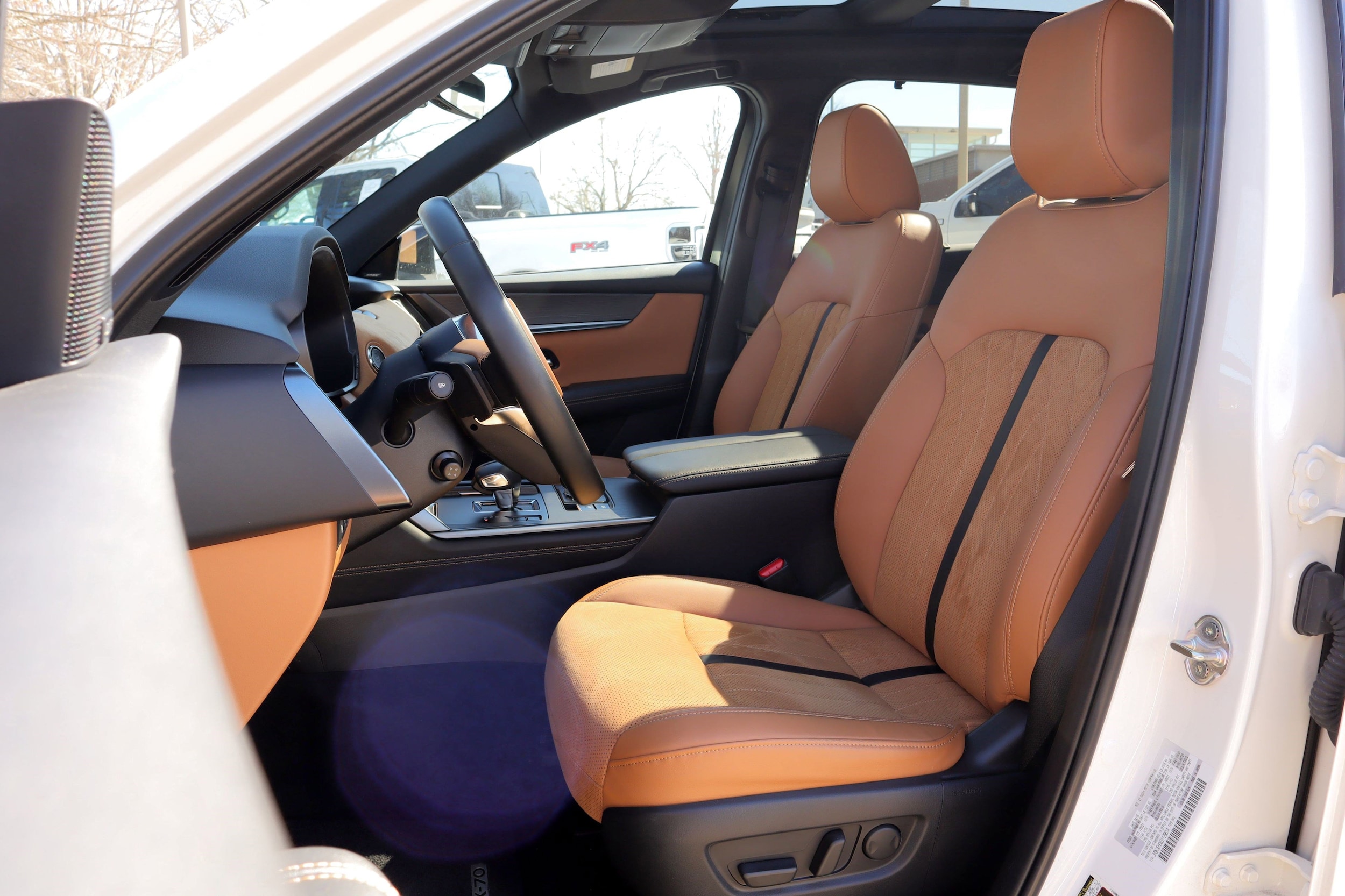 2025 Mazda CX-70 3.3 Turbo S Premium Plus Package photo 3