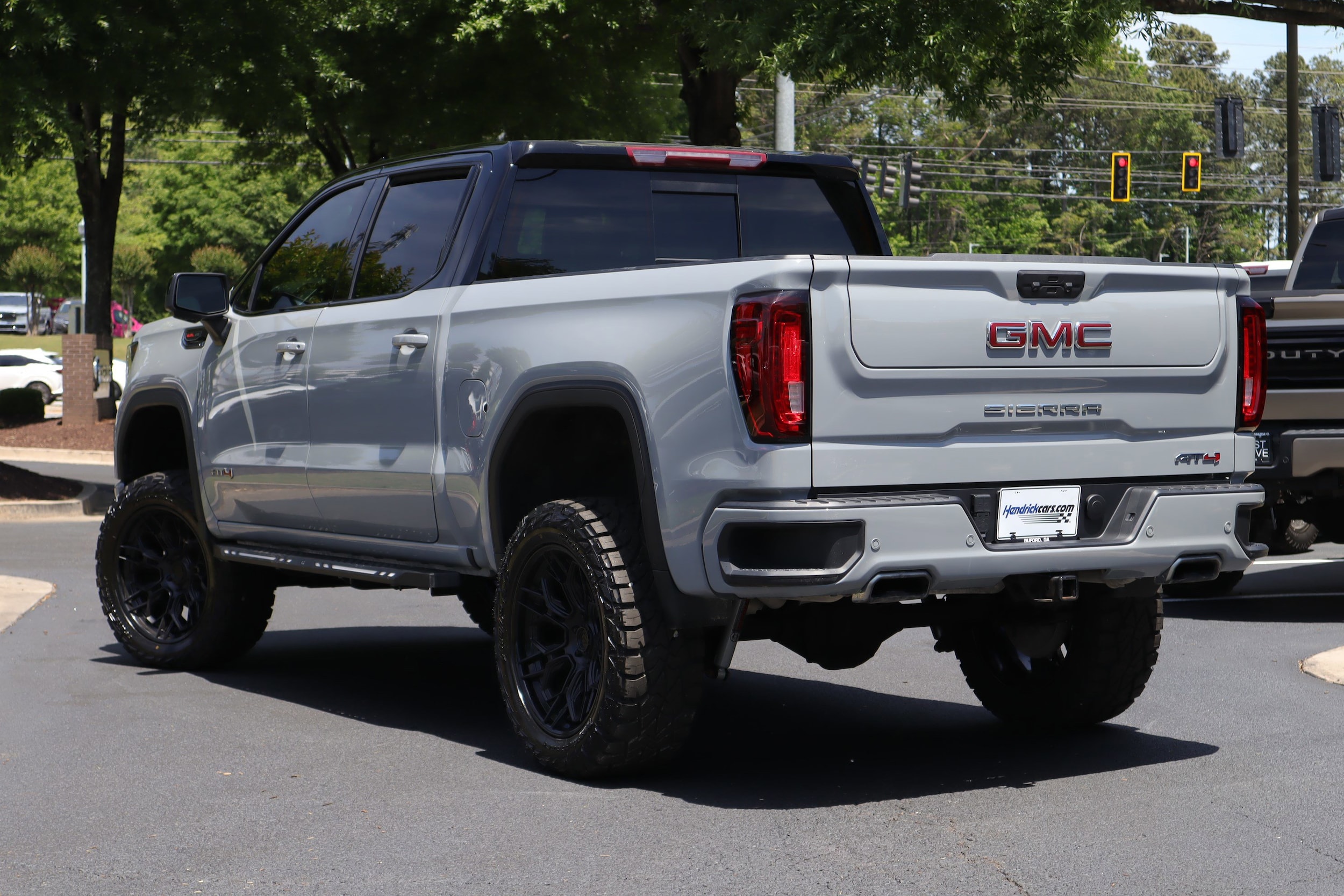 2024 GMC Sierra 1500 AT4 photo 2